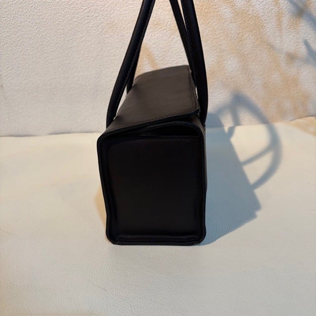 B.stuff　セレモニー対応ハンドバッグ