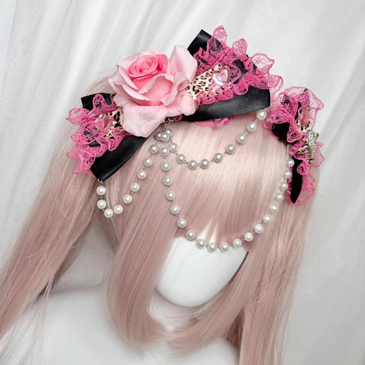 ♡【全5色】姫GAL ヒョウ柄 薔薇付き パールチェーンフリルリボンヘアクリップ black×white ♡