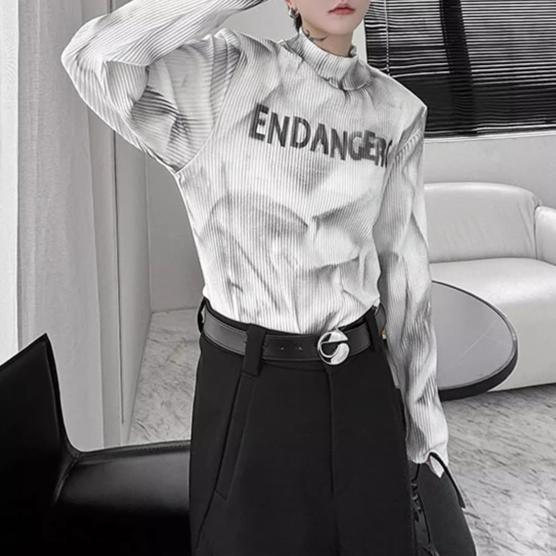 スモークマーブルロゴハイネックトップス 2color MTO0495