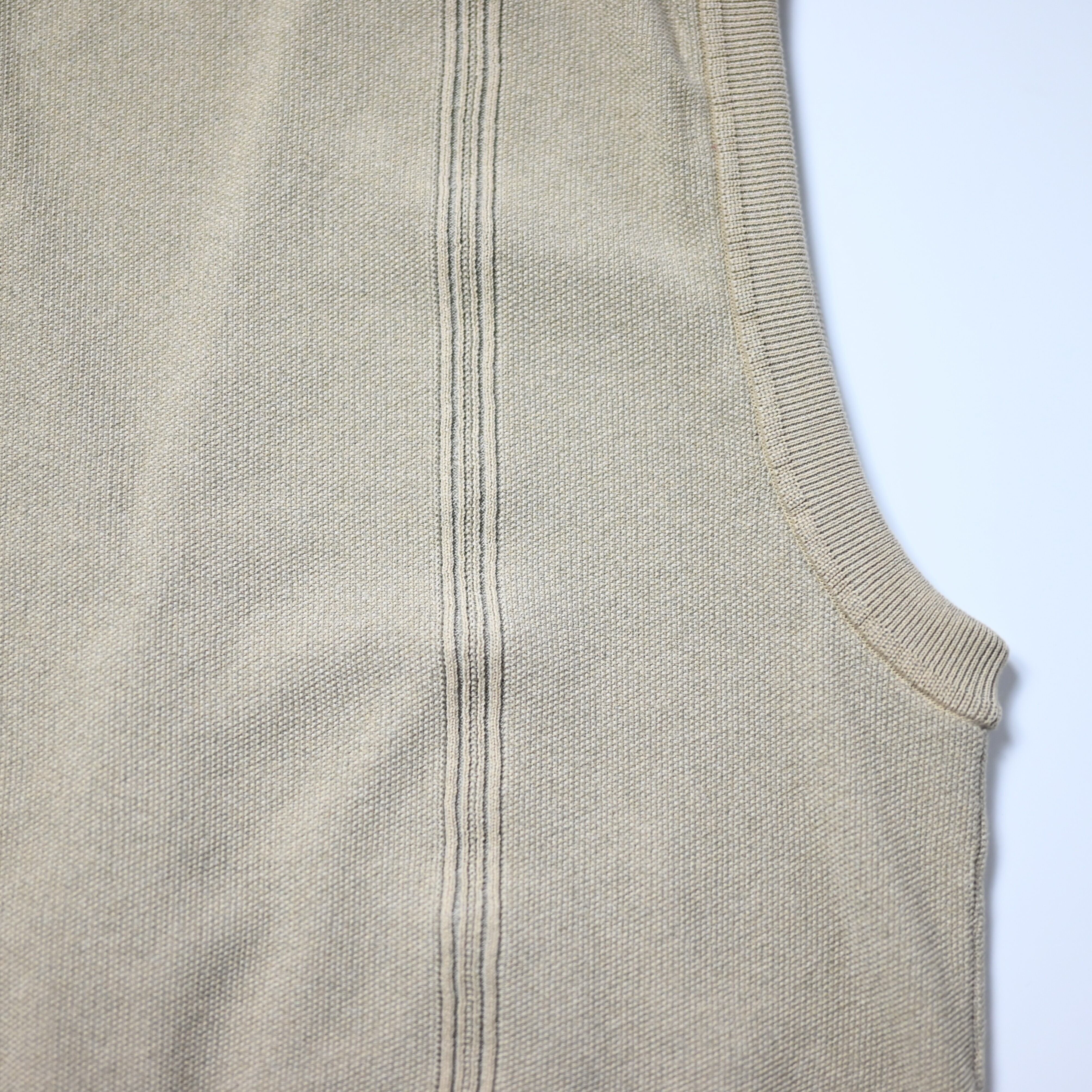 YASHIKI / GANKO別注 ×Shirotsume V-neck Vest(kibata) | GANKO