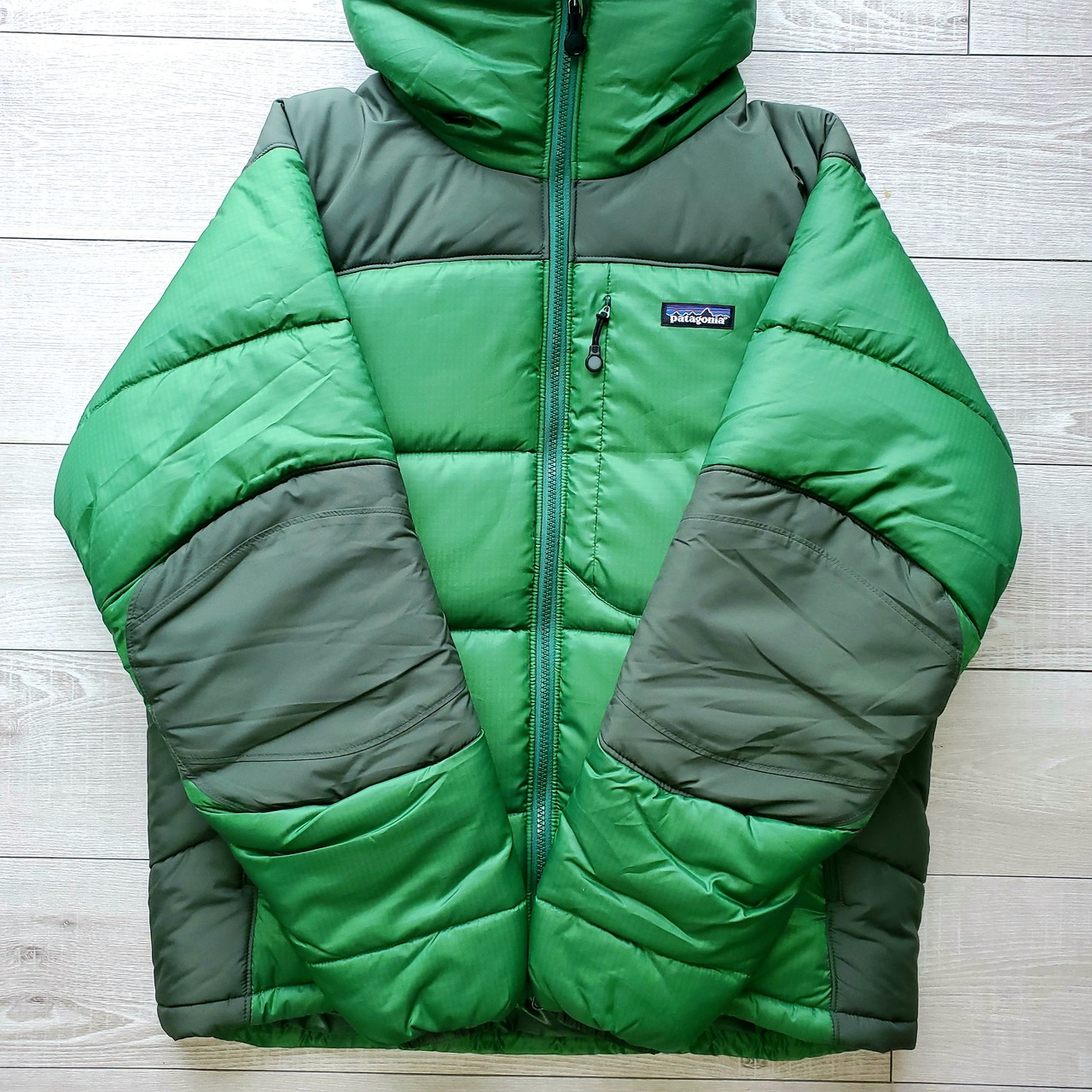 Patagoniaパタゴニア□未使用 DEADSTOCK 06年 DAS PARKA パームリーフ  