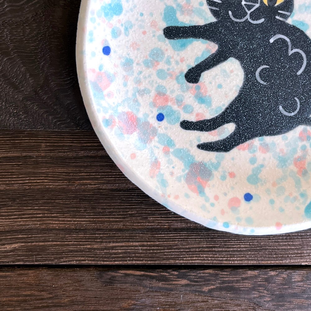 ネコ型皿（小）╴ごろ寝 | どいなつこ ONLINE SHOP