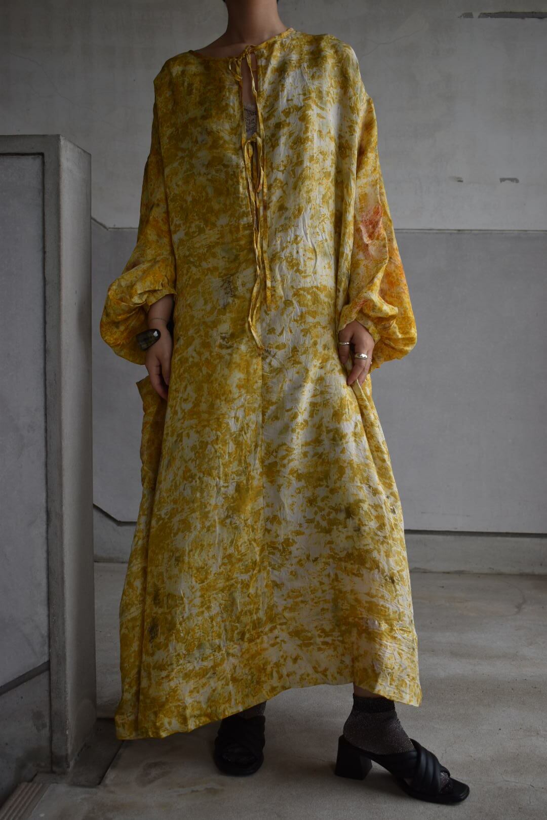 TADO PHOOL SILK DRESS - INDIGO | physis (ピュシス) 