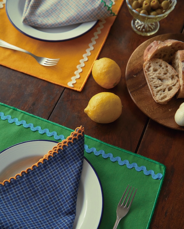 Wave Table Mat