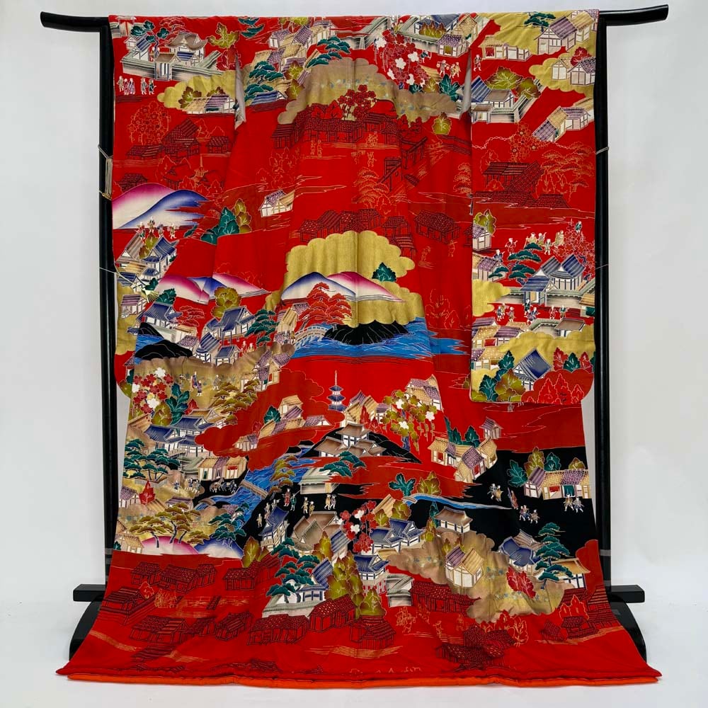 本振袖 引き振袖 正絹 赤 花柄 古典 刺繍 結婚式 裄64.2cm Bランク 花嫁衣装 Mサイズ 4437