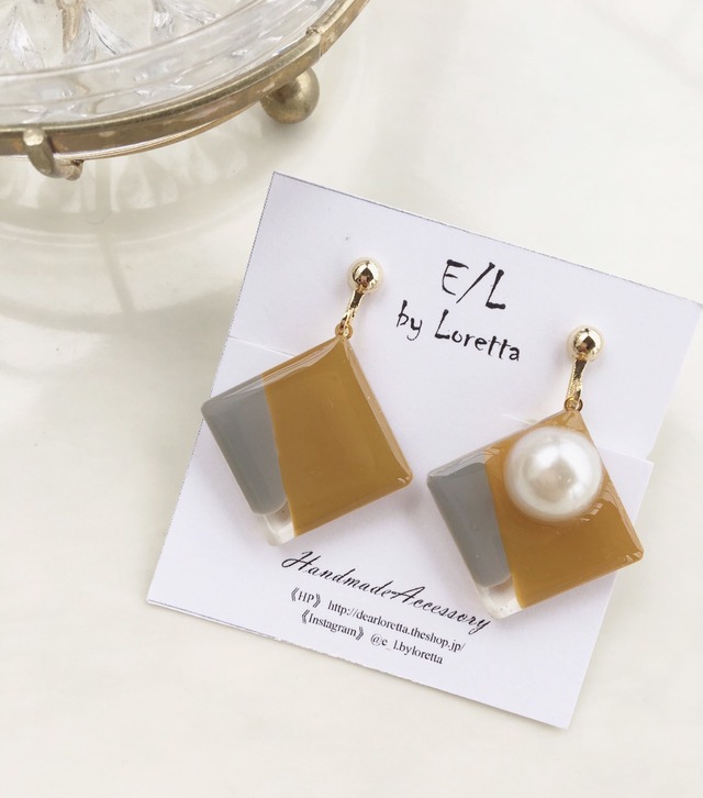 Asymmetry art pierce/earring(Mustard)