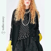 闇に咲くフラワーモチーフのニットカーディガン《i0804》