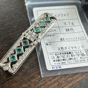 アンティーク　SPNに天然エメラルド.ダイヤの帯留め