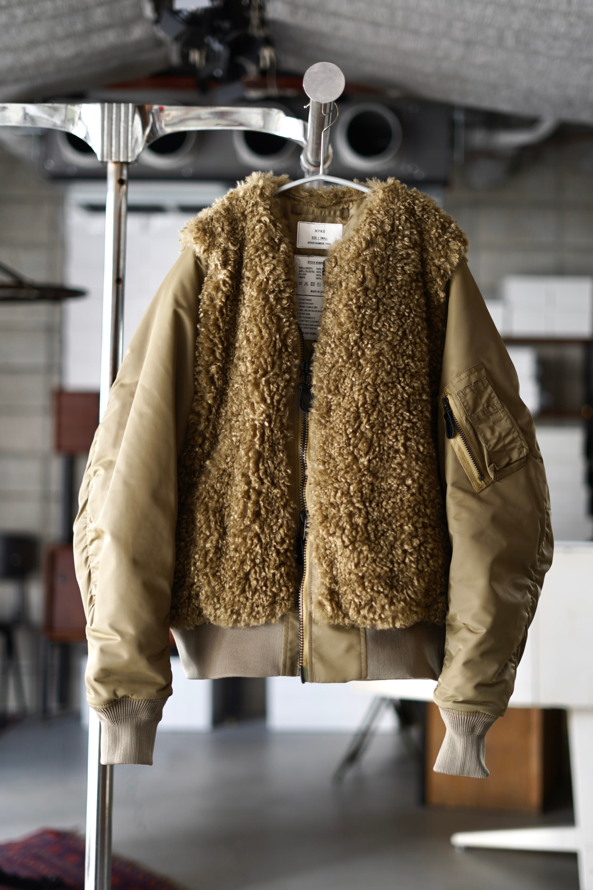 HYKE / FAUX SHEARLING TYPE MA-1 (BLACK / KHAKI / OLIVE DRAB ...