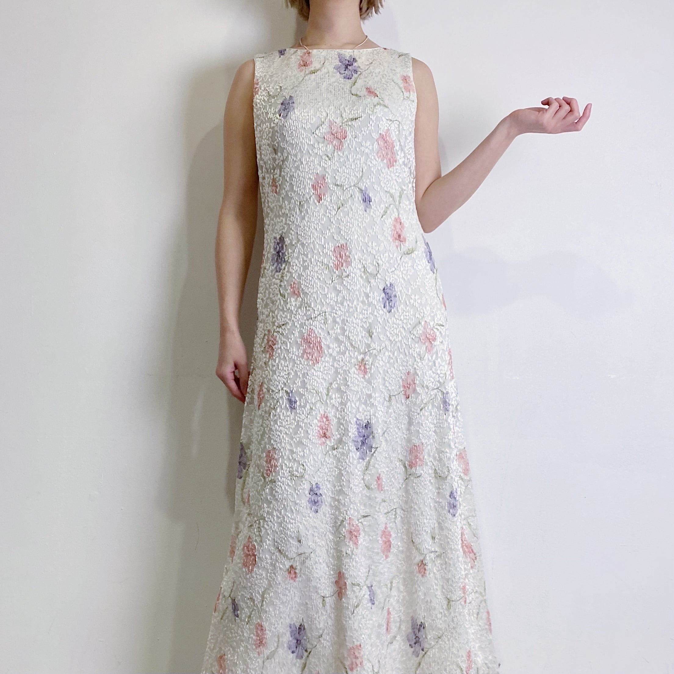 White lace flower sleeveless long dress LEMON