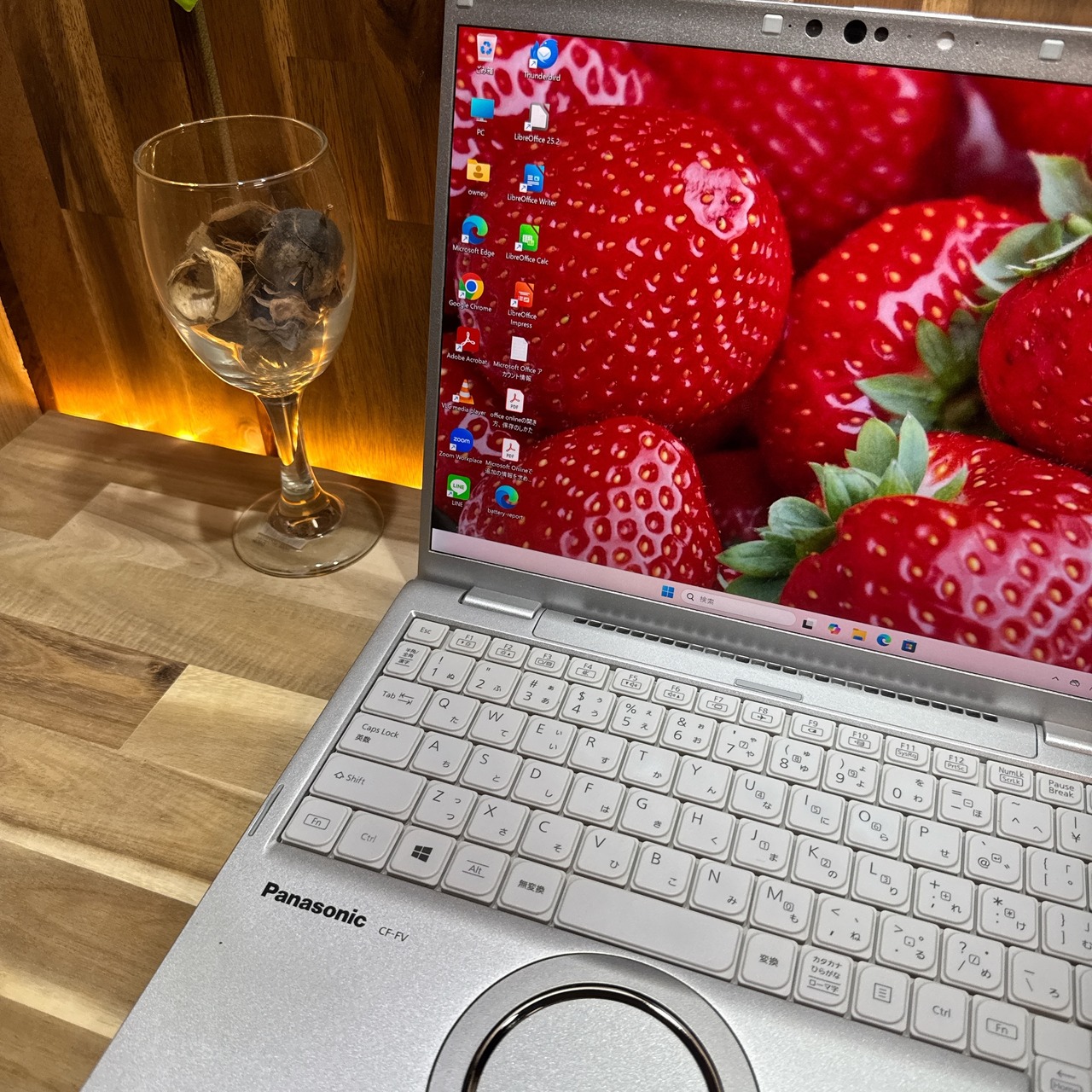 \ 公式ショップ限定価格❣️/ 最新モデル《Let's note FV1》第11世代 Core i5 メモリ16GB SSD256GB フルHD ノートパソコン 安心サポート&3ヶ月保証付き