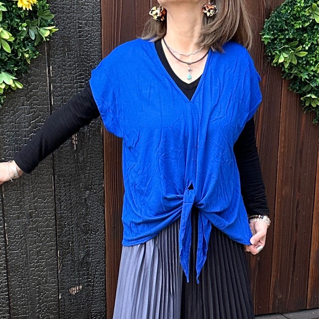 スパンデックスＶネックリボントップス