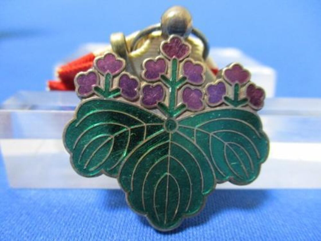 激レア 美品!】勲七等宝冠章 明治勲章 略章 化粧箱入 本物