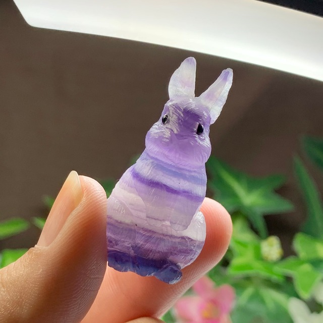 1.フローライトうさぎ・インテリア