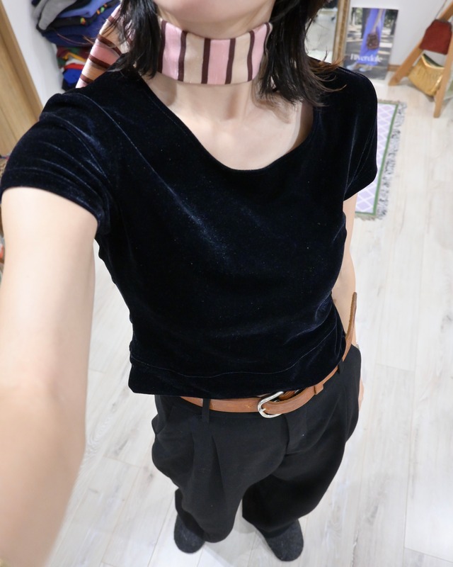 VELVET CUTSEW