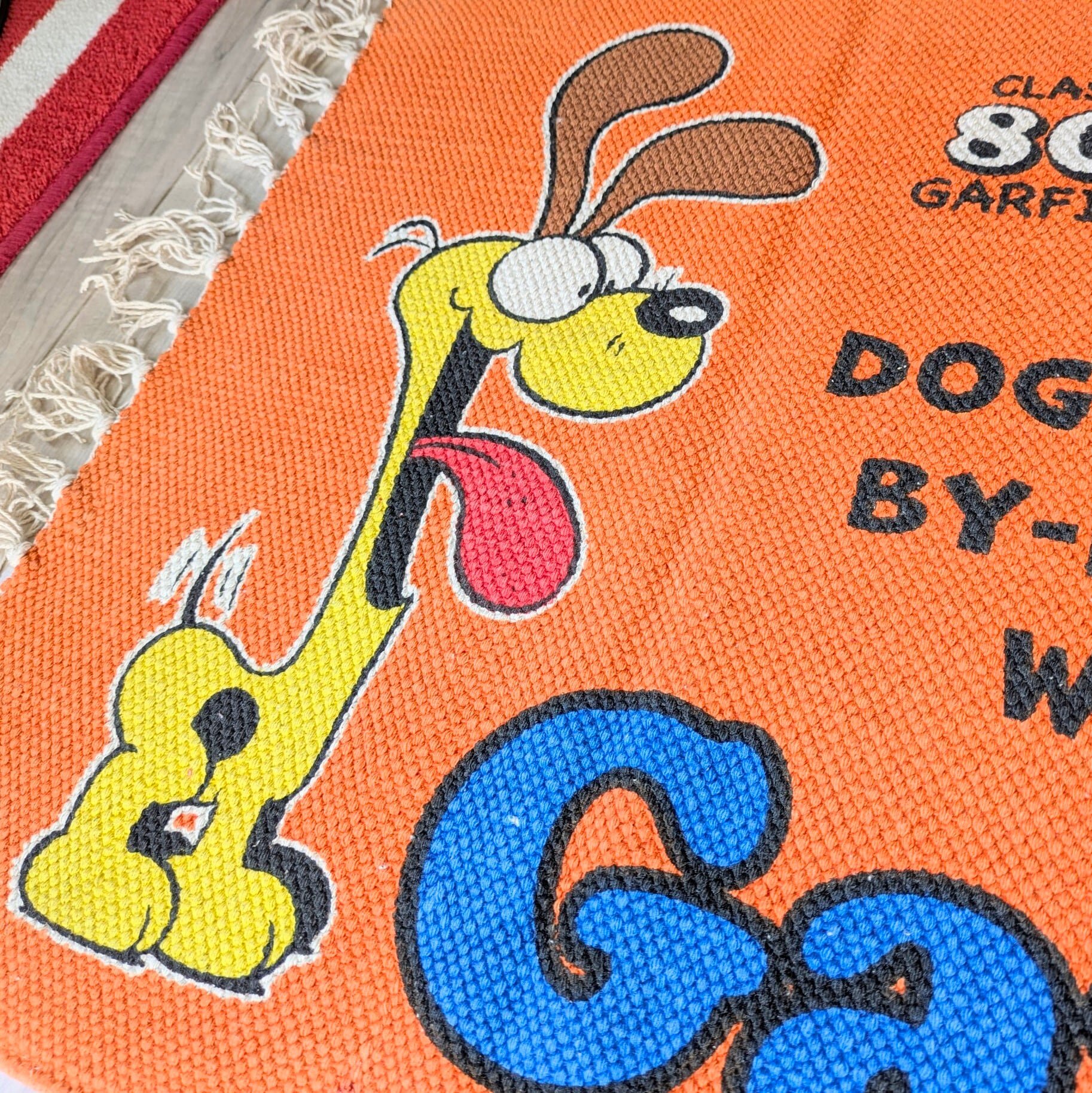 【 Garfield( ガーフィールド ) 】 『 NEVER TRUST A SMILING CAT 』KITCHEN MAT / キッチンマット / COTTON MAT /  コットン マット/ Floor Mat / フロアマット / ロングバージョン〚アメリカン雑貨 アメトイ〛