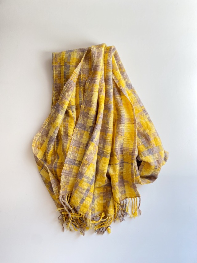 Hand-woven cashmere & lamb scarf / Canary