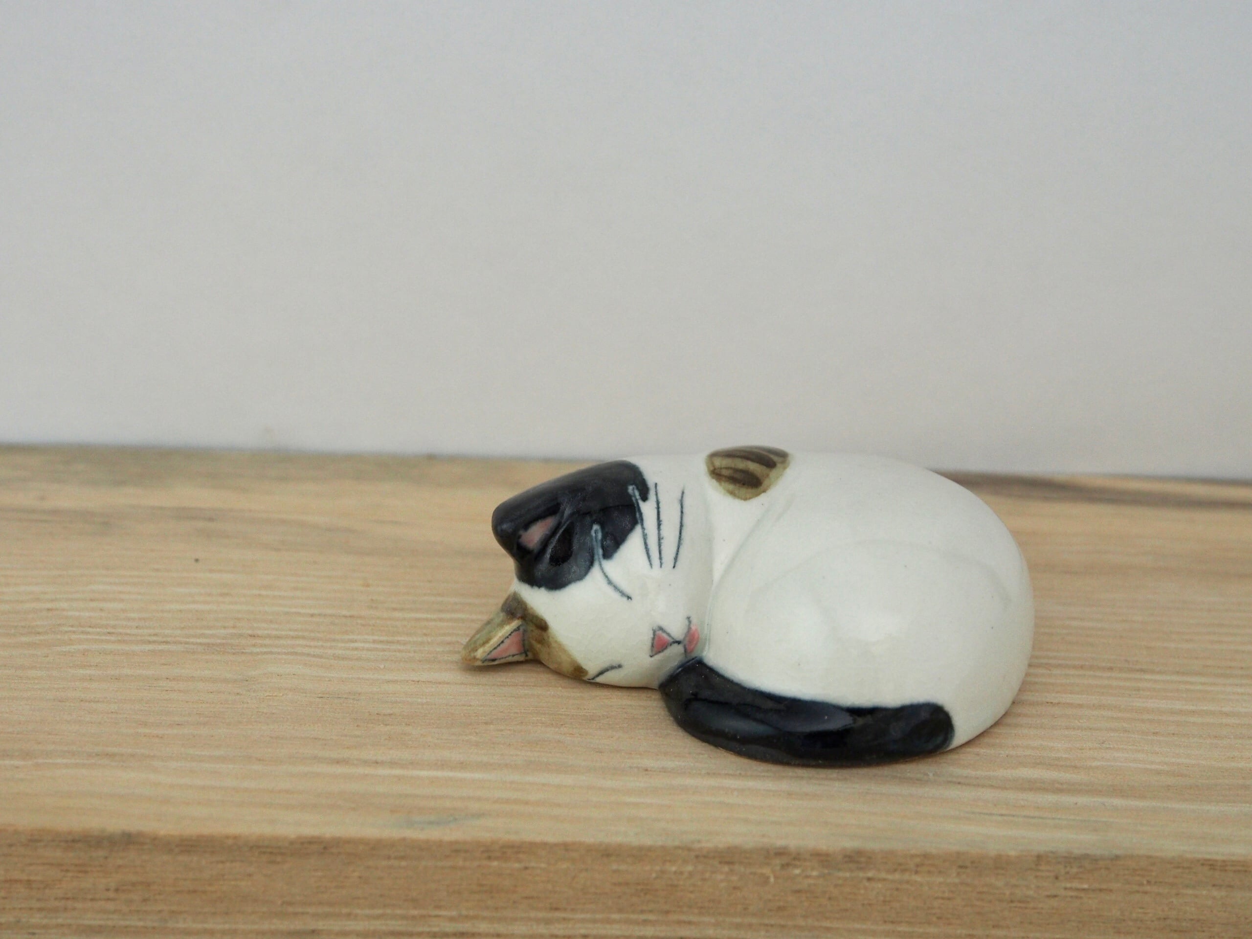 アメジスト 猫の置物 レトロ ねこの彫り物 天然石 狛犬 ビンテージ