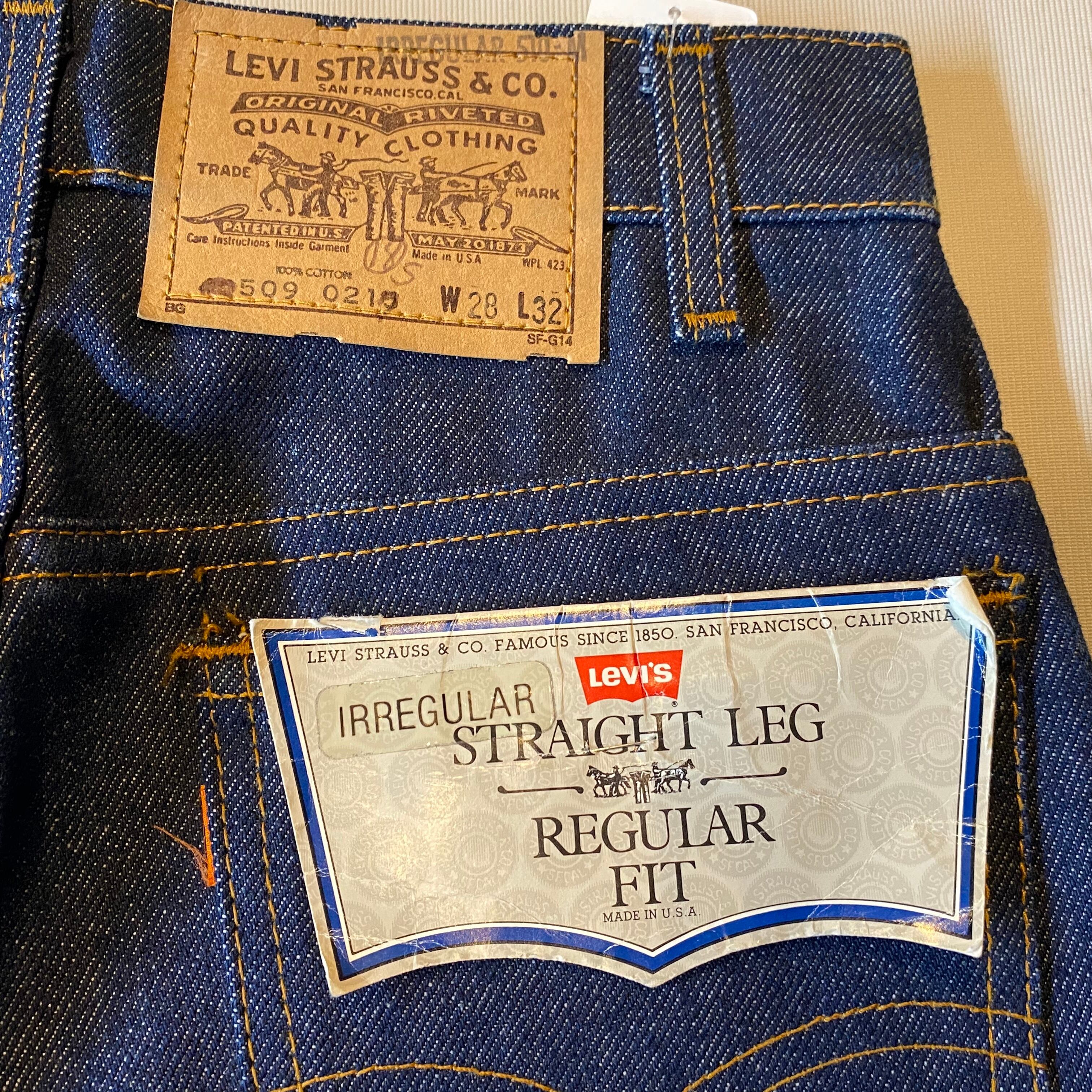 【一枚】 FOR OVER 80 YEARS LEVI'S