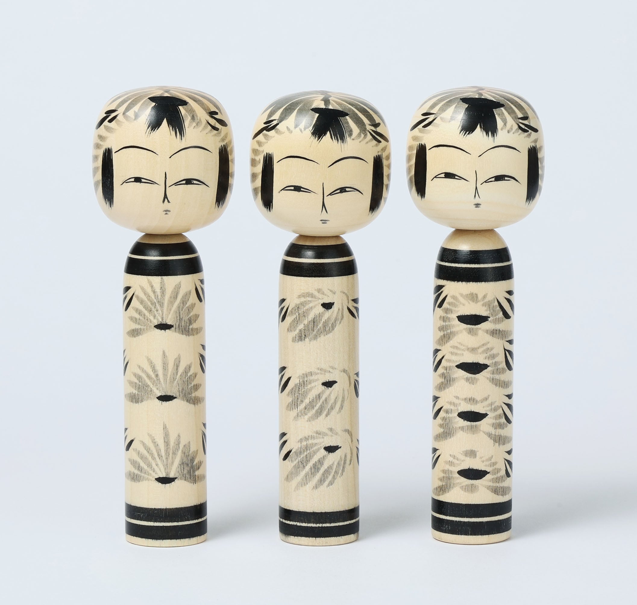 墨絵こけし Sumie-black and white kokeshi do | 小笠原義雄工人