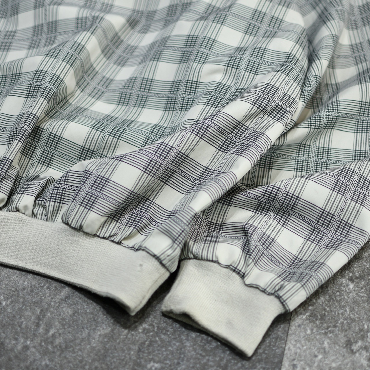 IZOD check nylon pullover