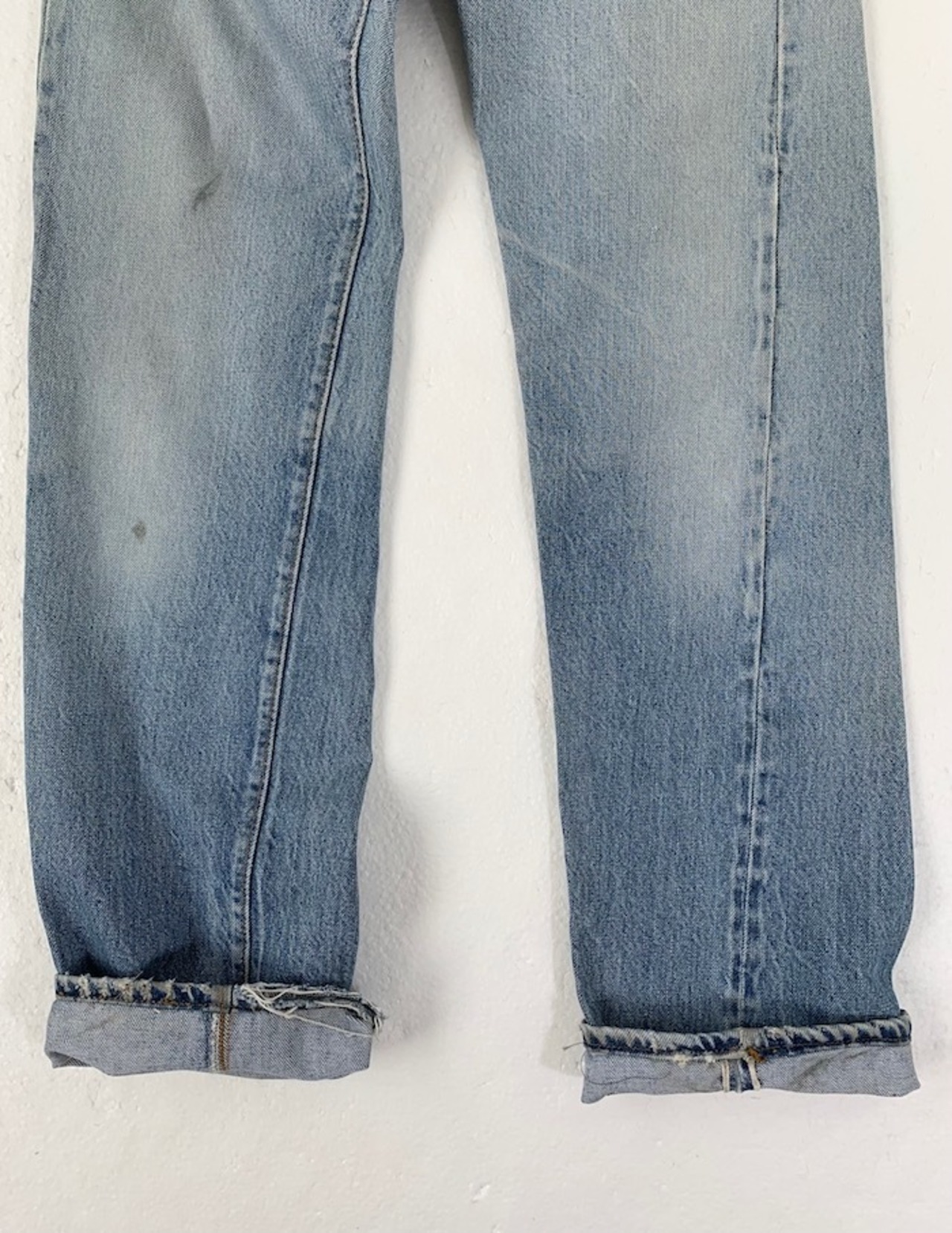 M-105    リーバイス Levis501古着 1981年赤耳 米国製刻524　W 65cm  股下 78cm