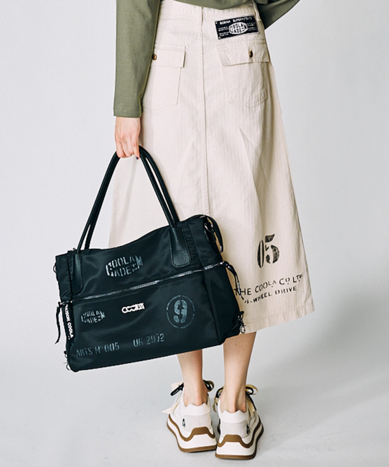 CL TMロゴペイントナイロンショルダーBAG CQ-49514