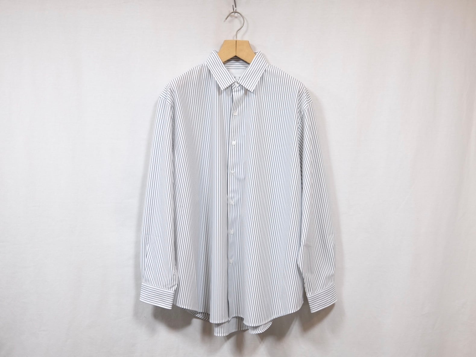 KANEMASA PHIL” 46G Atmosphere Stripe Shirt White Navy” | Lapel