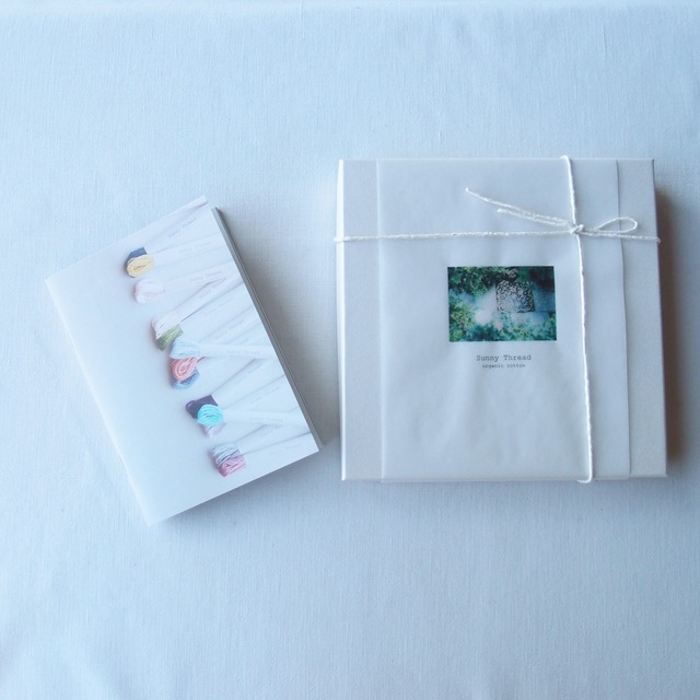 Sunny thread box ＆ booklet  ｜オーガニックコットン 刺繍糸 25色 箱入りブックレット付
