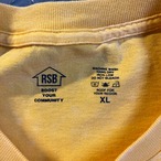 RIVERSIDE BASE Basquiat Quote T-SHIRT FADE YELLOW