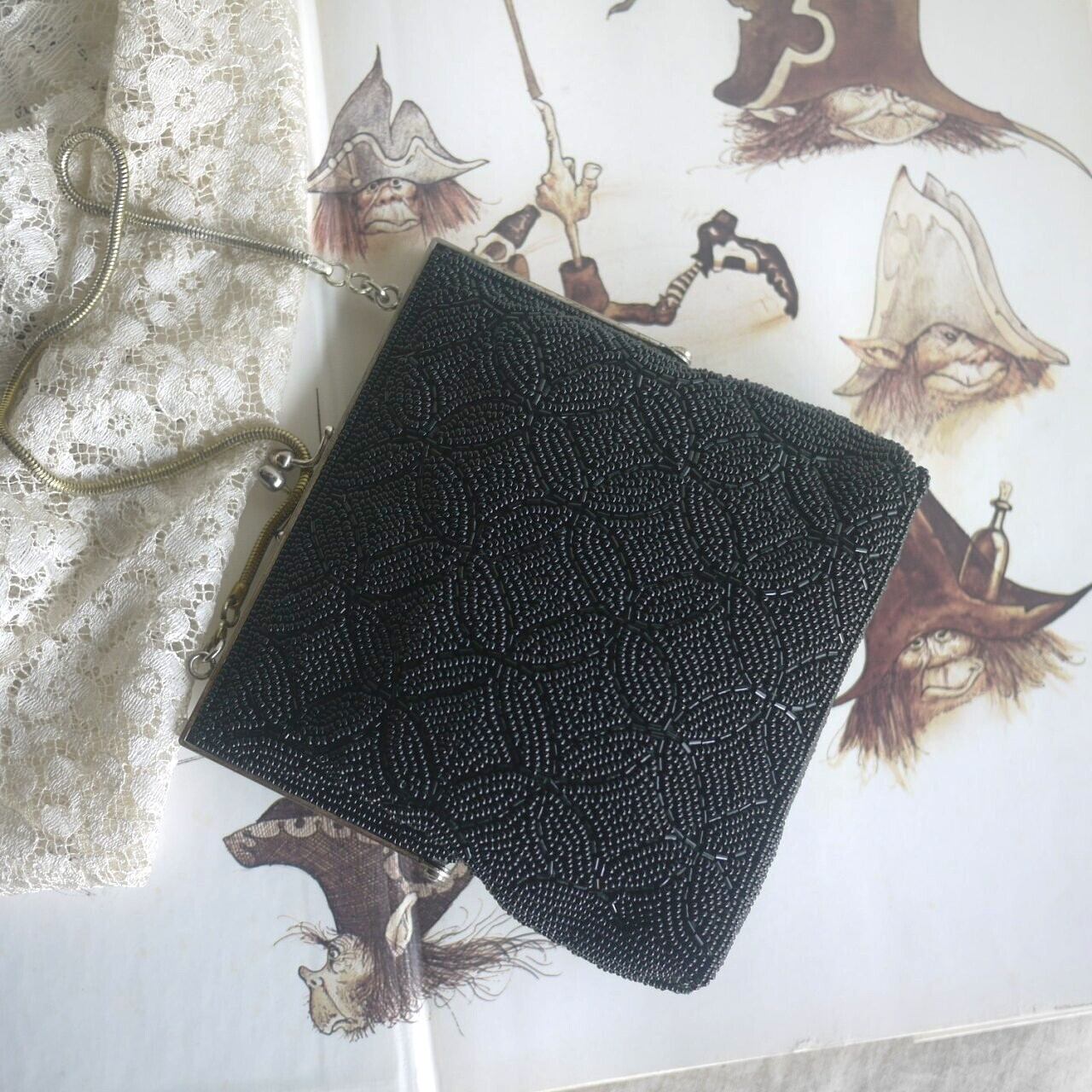 ブラックビーズバッグ ドイツヴィンテージ