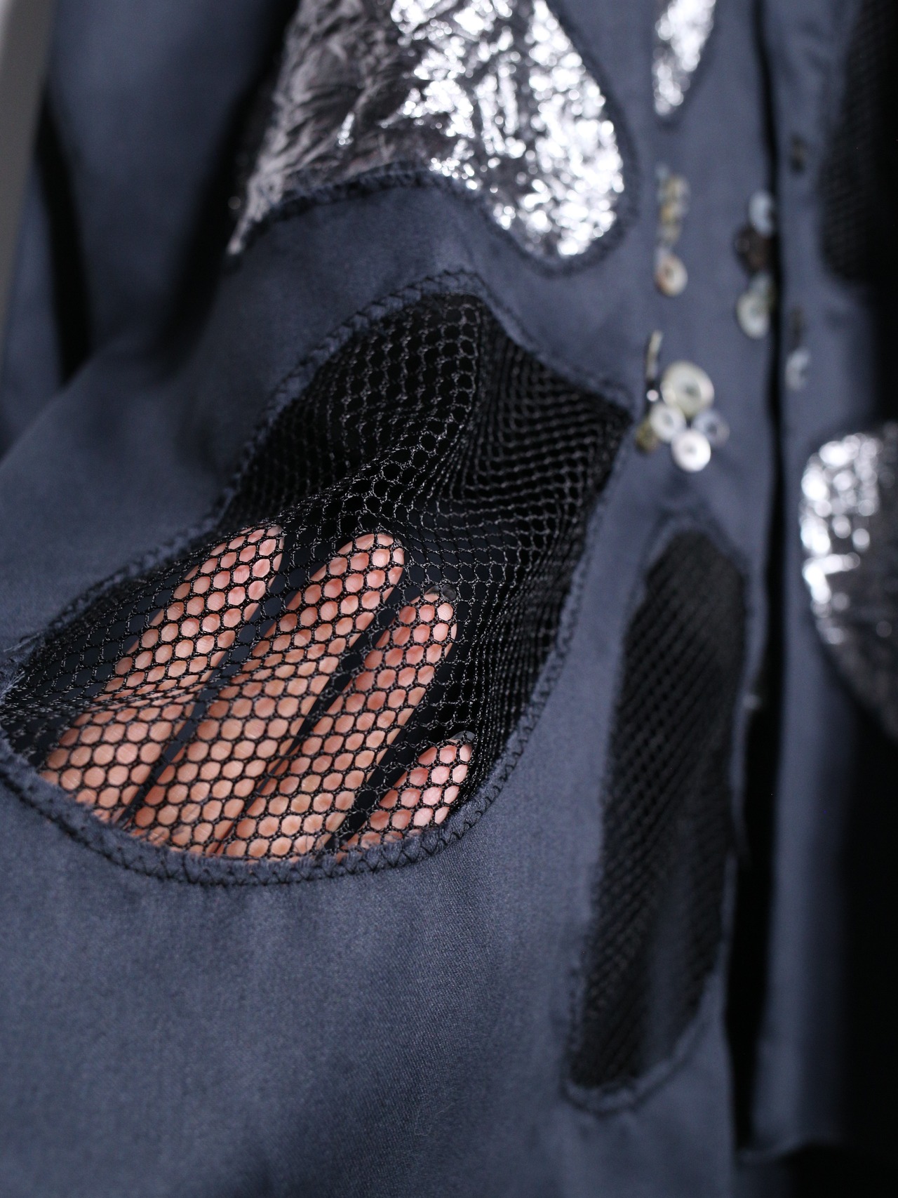 REMAKE / silver × mesh flower switching and many button design shirt - 14