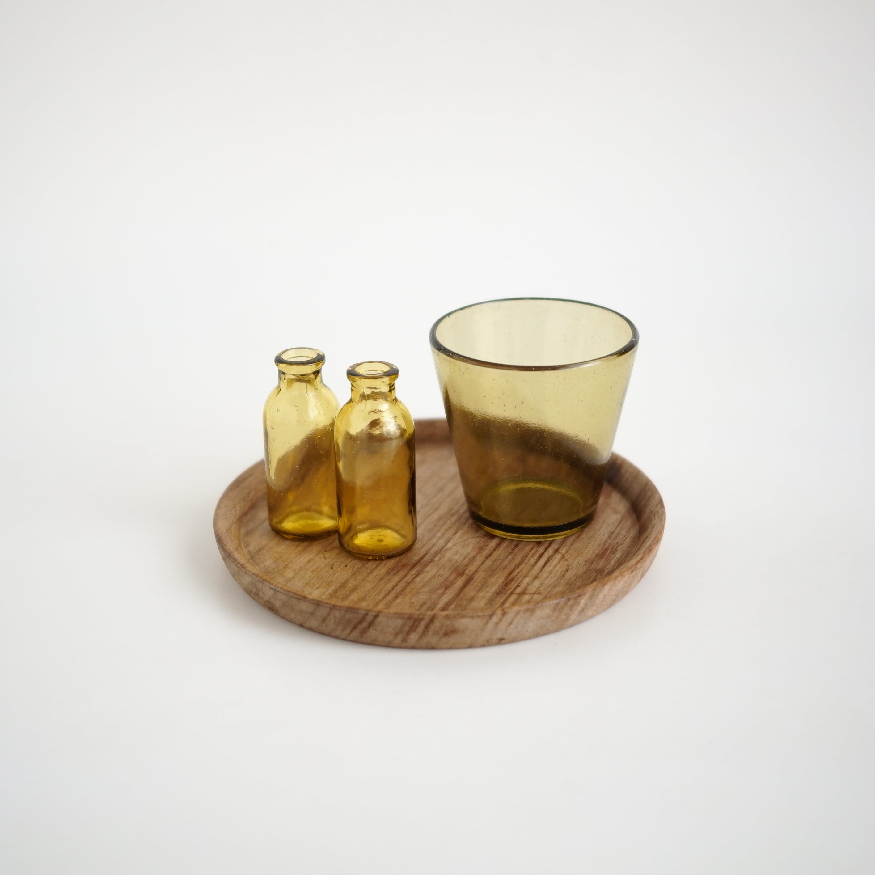 KARHULA / Glass Medicine Bottle A | troldhaugen antiques ｜ 北欧