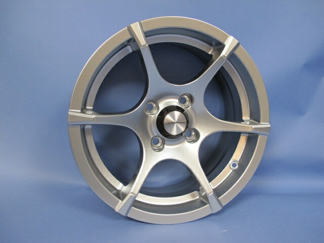 30W059A アルミホイール、6.5J x 15"、ORCUS、ハイパワーシルバー