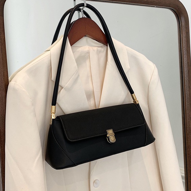 オータムウィンターレッド 秋物 冬物 Tiancai_Wing_Bag81831764317