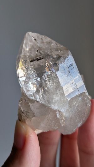 ヒマラヤ水晶 ⭓ ポイント原石 ⭔ ネパール・ガネーシュヒマール産