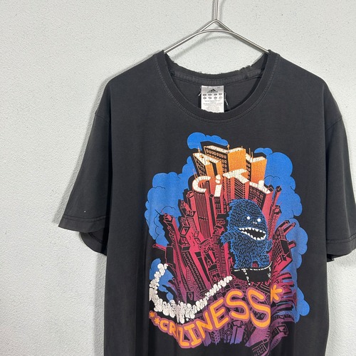 adidas モンスター tee