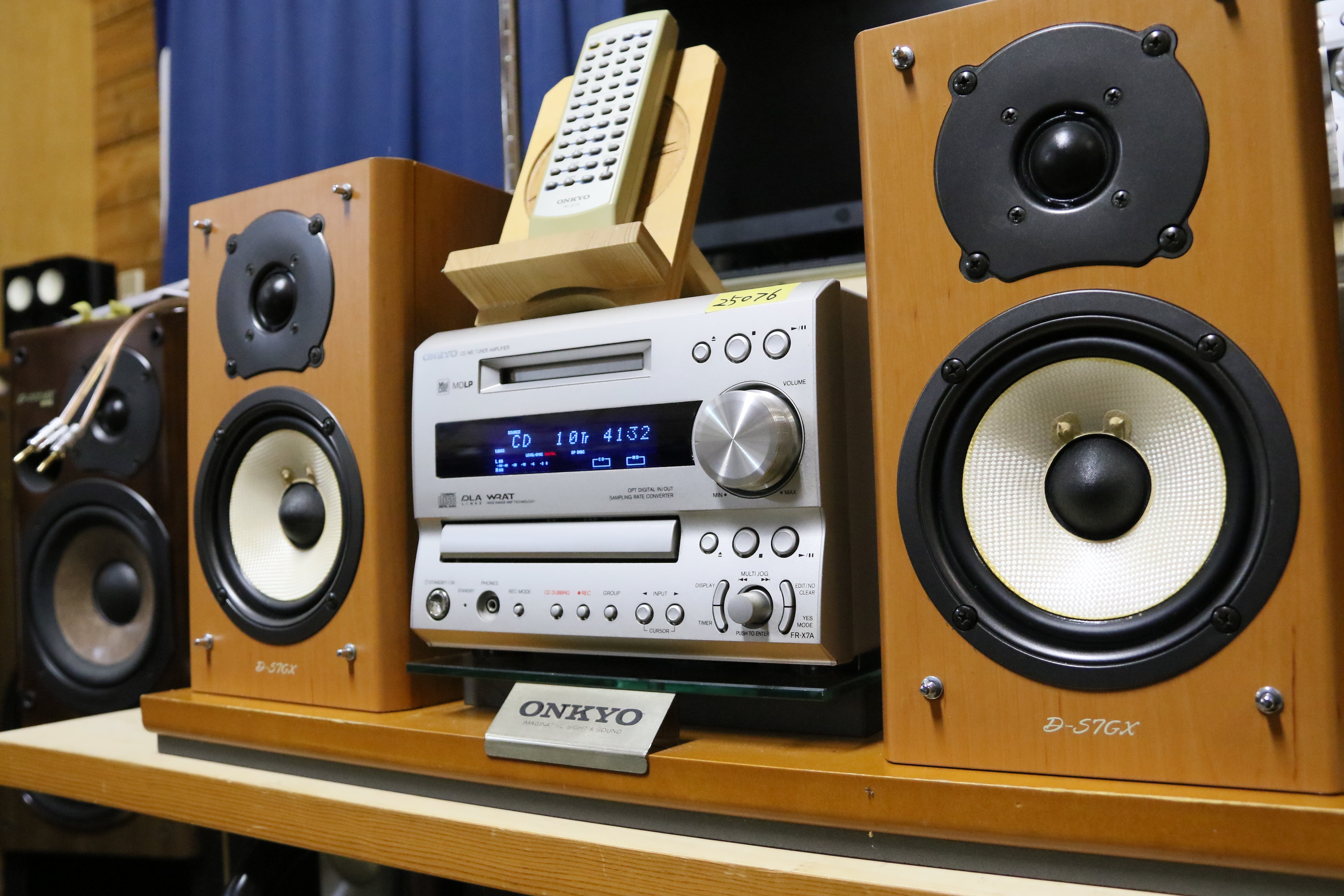 ミニコンポの代表機！】ONKYO FR-X7A ＆ D-S7GX CD/MD/ﾁｭﾅ/ｱﾝﾌﾟ/ｽﾋﾟｰｶ