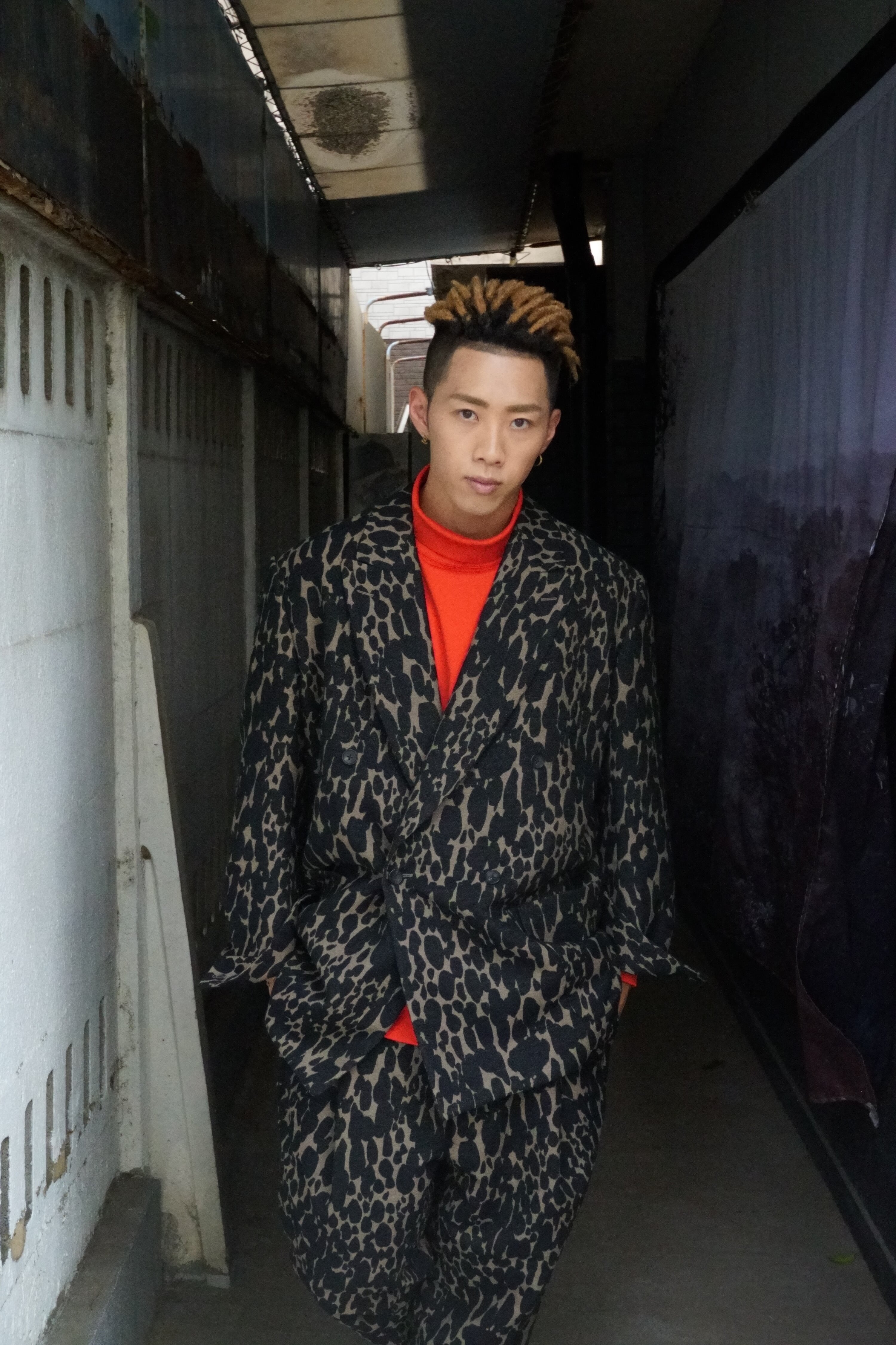 HS-ATTIRE (HAVERSACK) / Banded Drawing Dots Jacquard Double Jacket