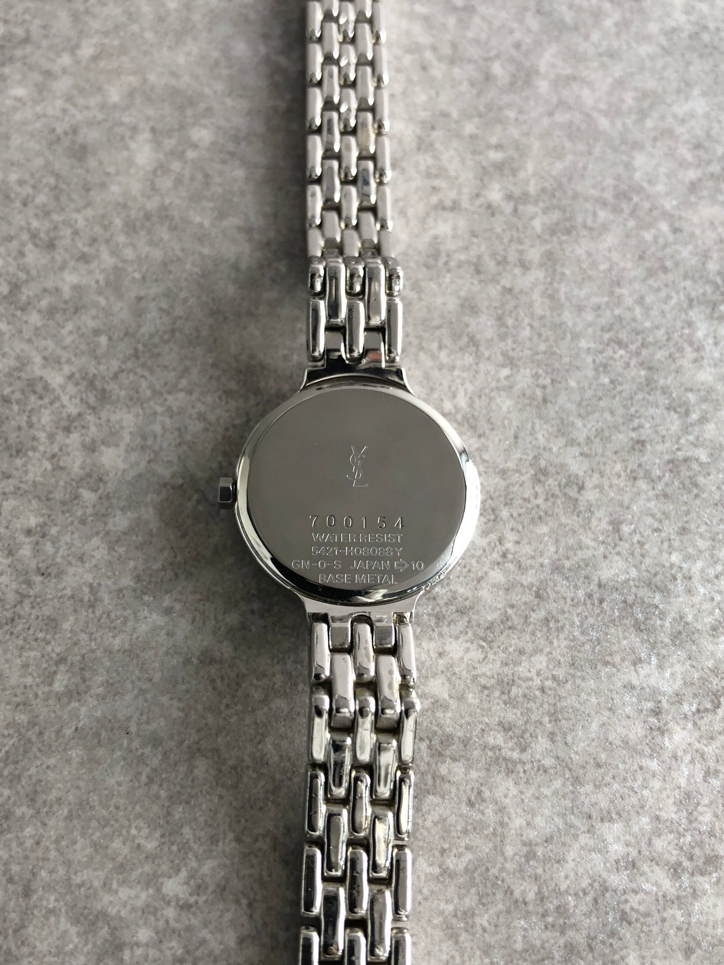 Yves Saint Laurent イヴ・サンローラン 腕時計 シルバー YSL