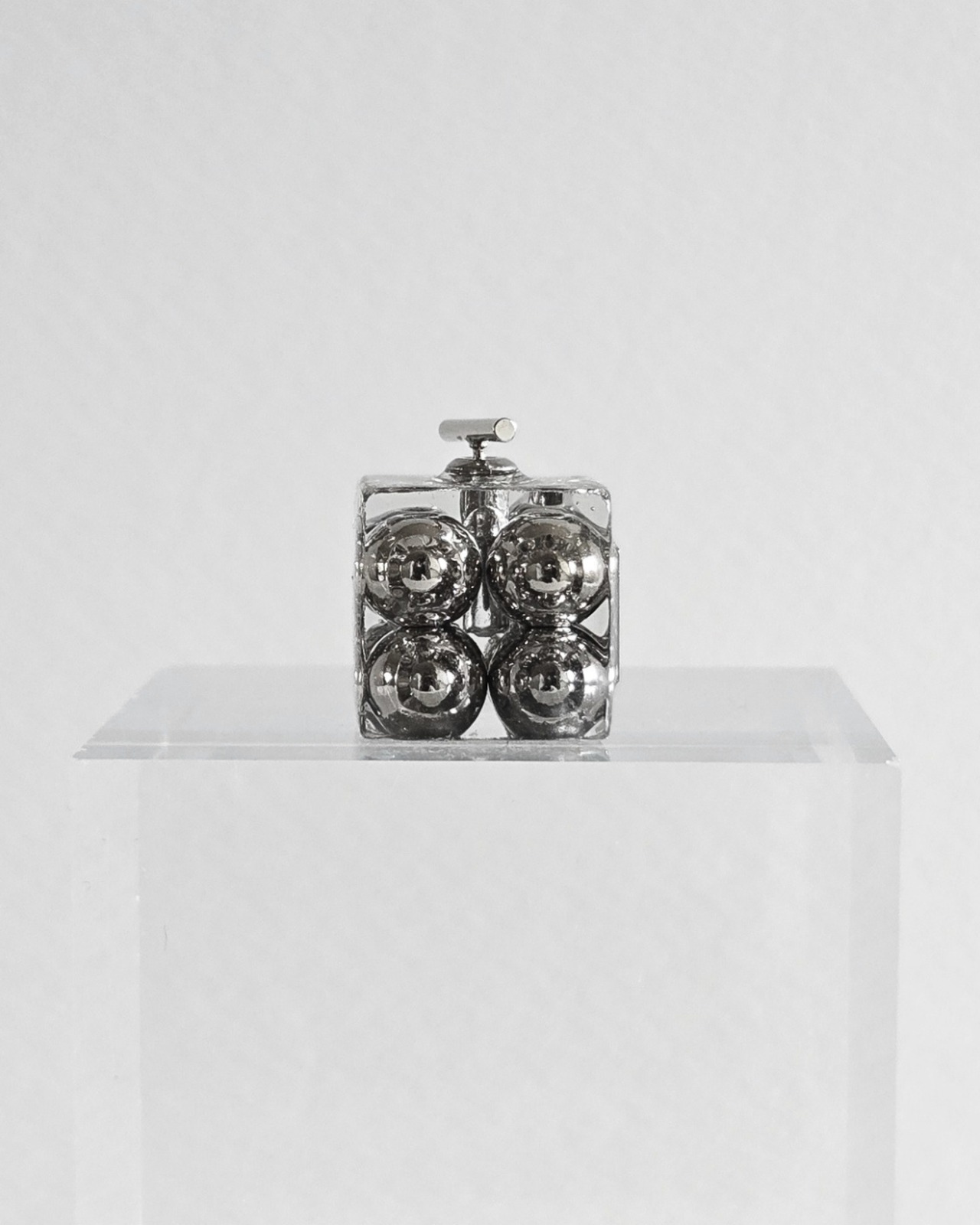 PERFUME CUBE. [silver8] - 2