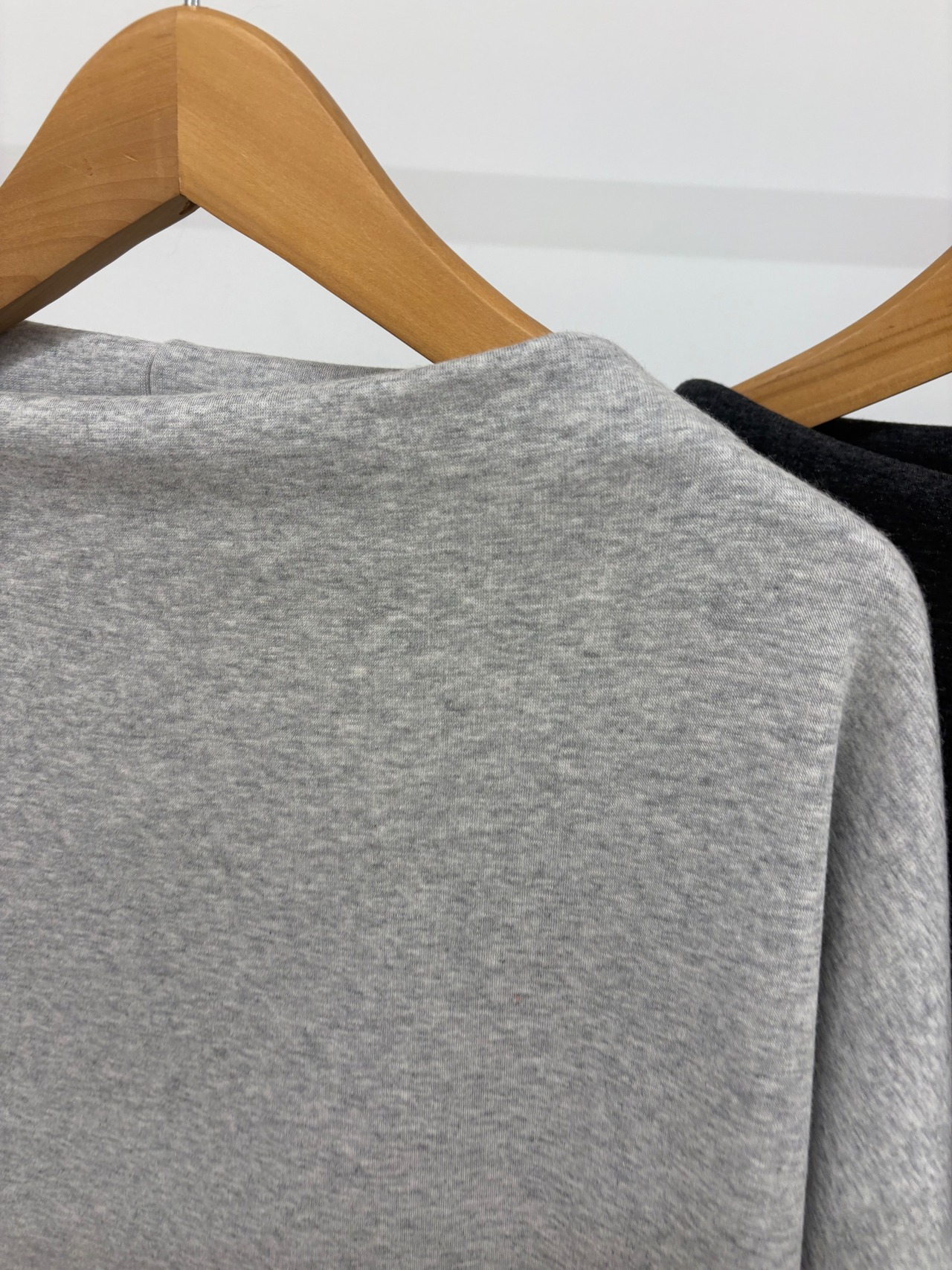 le ventsouffle ボンバーハートボトルネック　