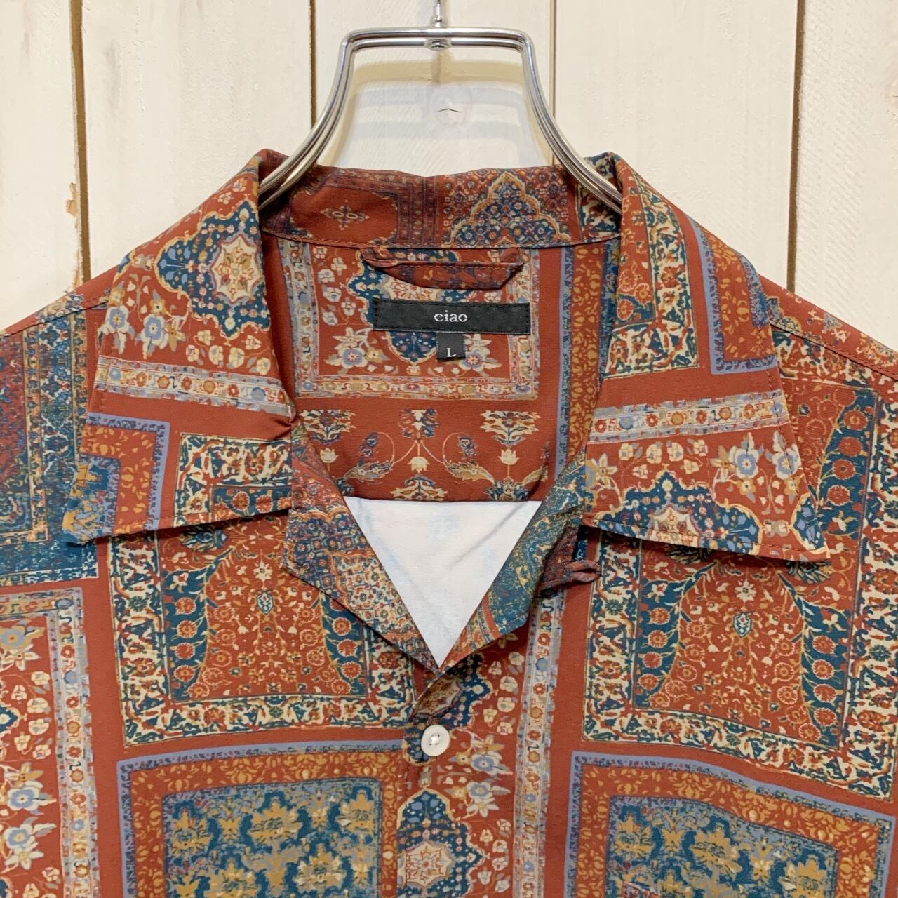 【13810010-15】 RETRO BATIK PATTERN SHORT SLEEVE SHIRT / レトロ　バティック柄 半袖 シャツ