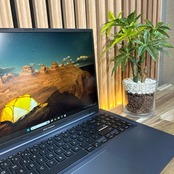 \ 公式ショップ限定価格❣️/ 準美品《新型2022年モデル》ASUS Vivobook 16X メモリ16GB SSD256GB 第12世代 ノートパソコン 安心サポート&3ヶ月保証付き