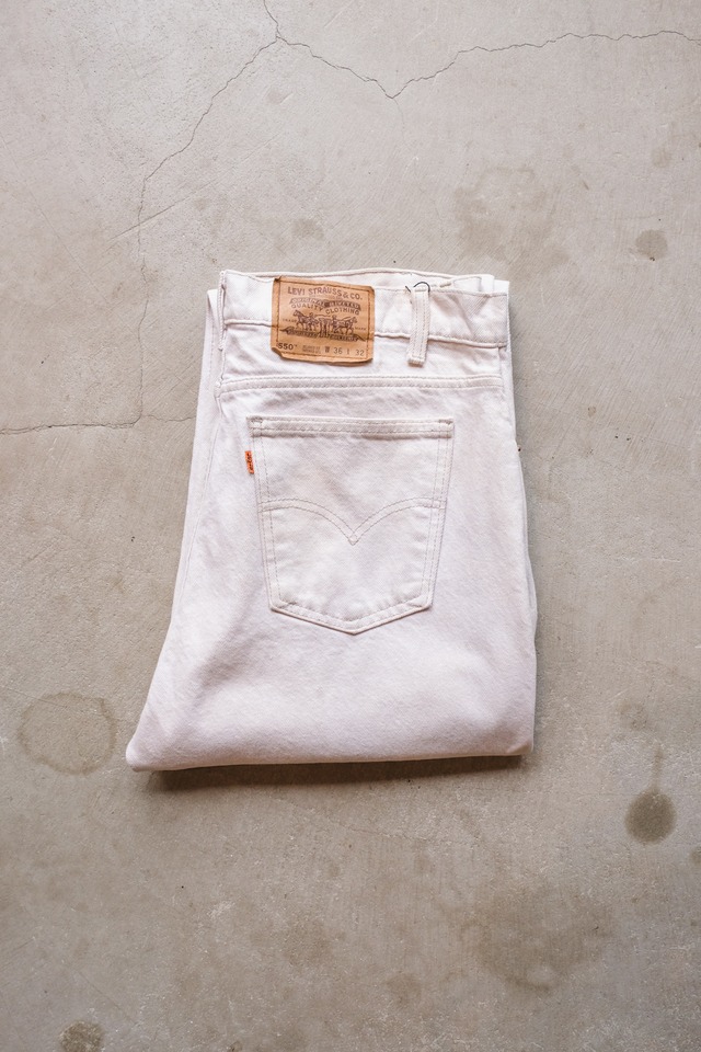 90s Levi's 550 made in USA (White)