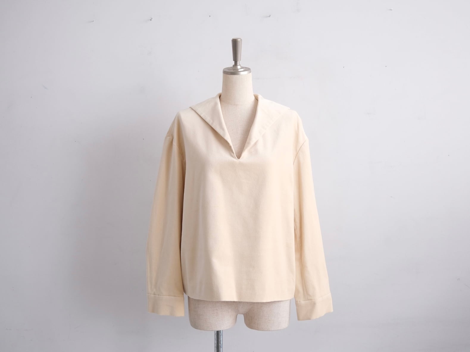 TENNE HANDCRAFTED MODERN | Lapel online store