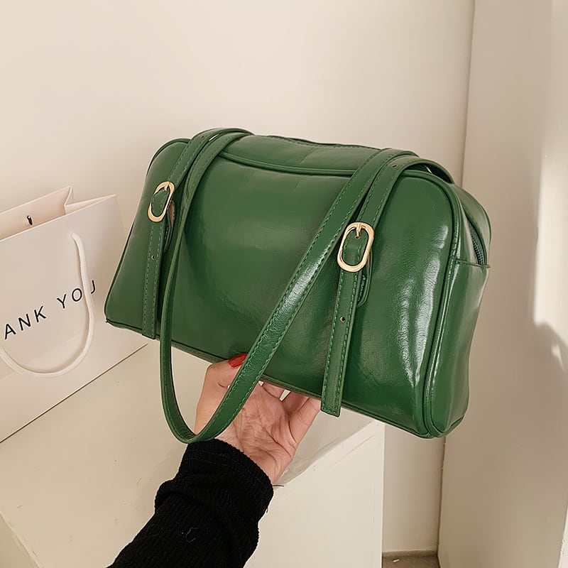 ショルダーバッグレッド スクウェア 手作りハンドバック6820897260