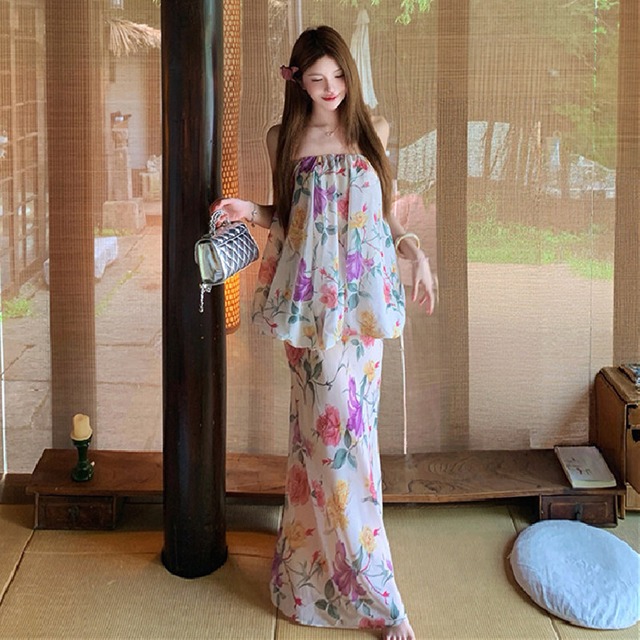 【SummerVacationシリーズ】セットアップ 花柄 チューブトップ＋スカート リゾート風 おしゃれ