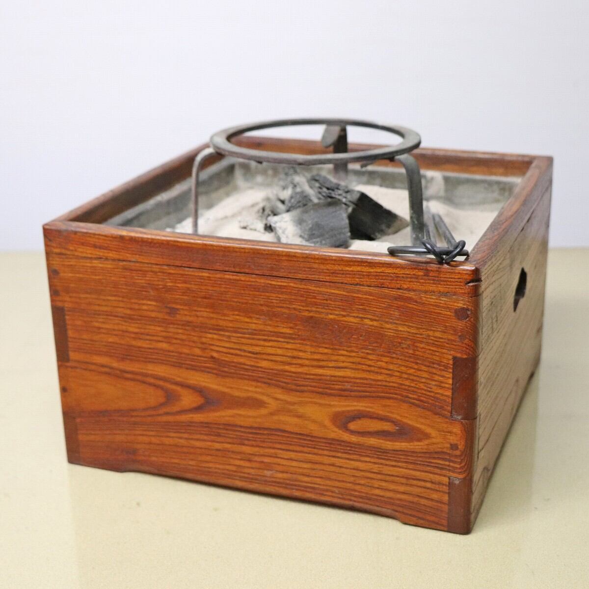 五徳 火鉢 呂金五徳 ビンテージ レトロ 五徳 火鉢 呂金五徳 ビンテージ