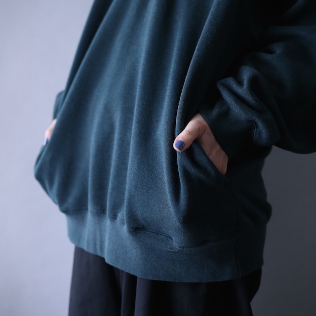 "刺繍×鹿" one point design over silhouette half-zip sweat pullover